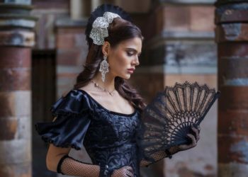 Fashion IA : la mantilla negra